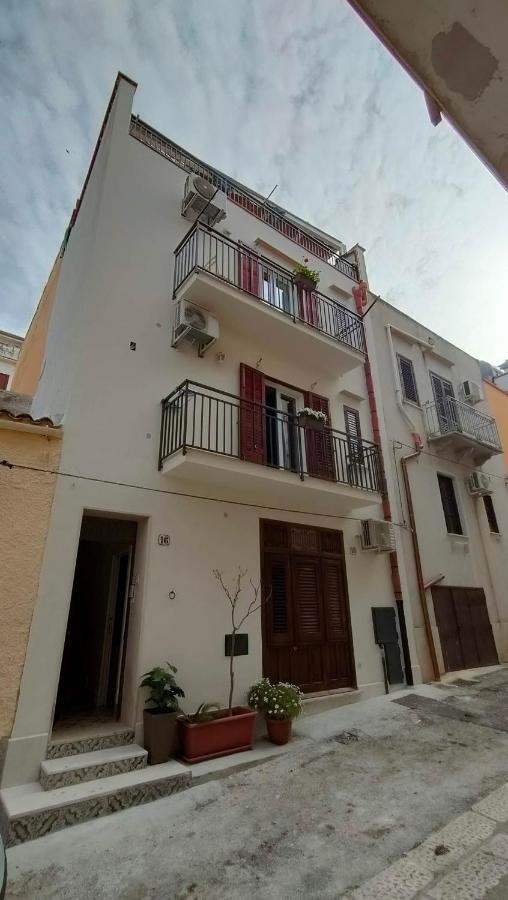 Casa Vacanze Gloria Castellammare del Golfo Exterior foto